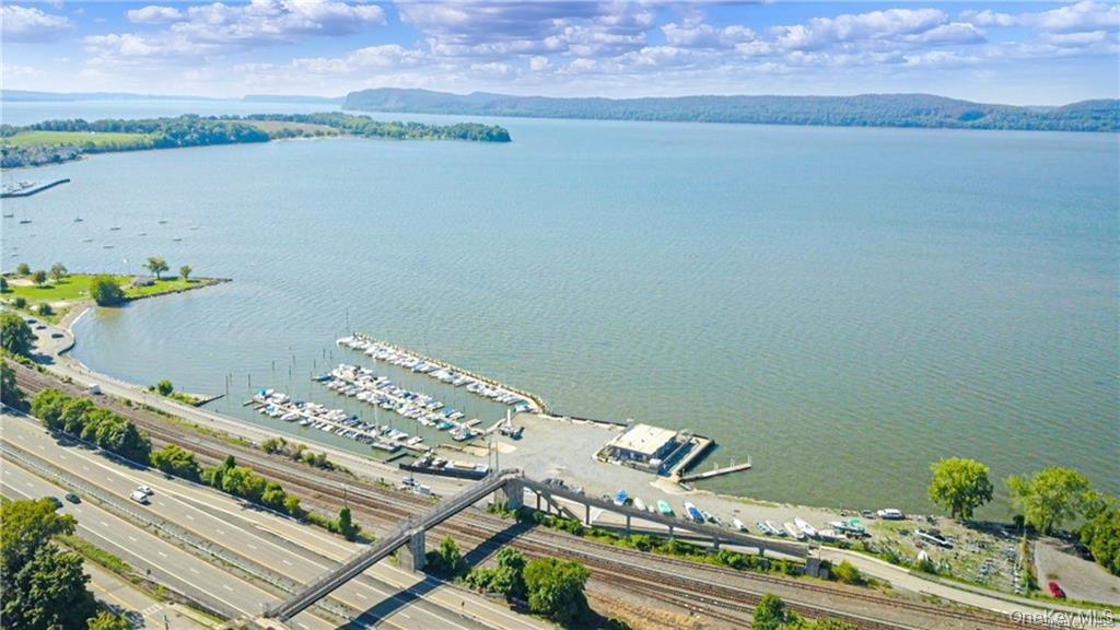 155 Grand Street Photo 29