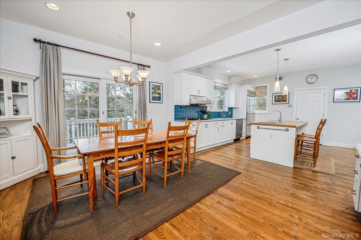 24 Kent Avenue Photo 15