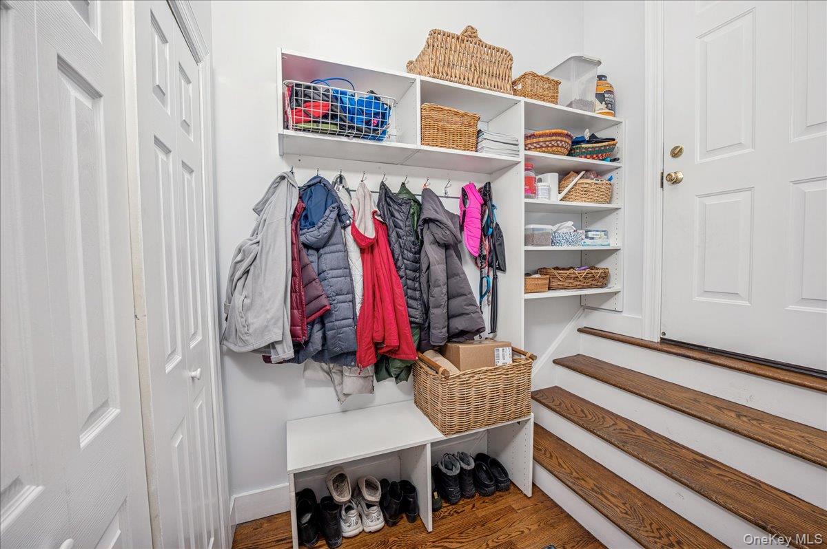 24 Kent Avenue Photo 21