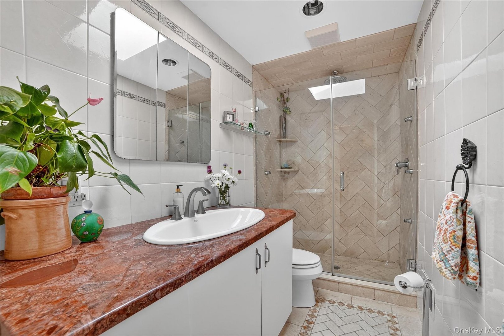 1 Overhill Road Photo 19