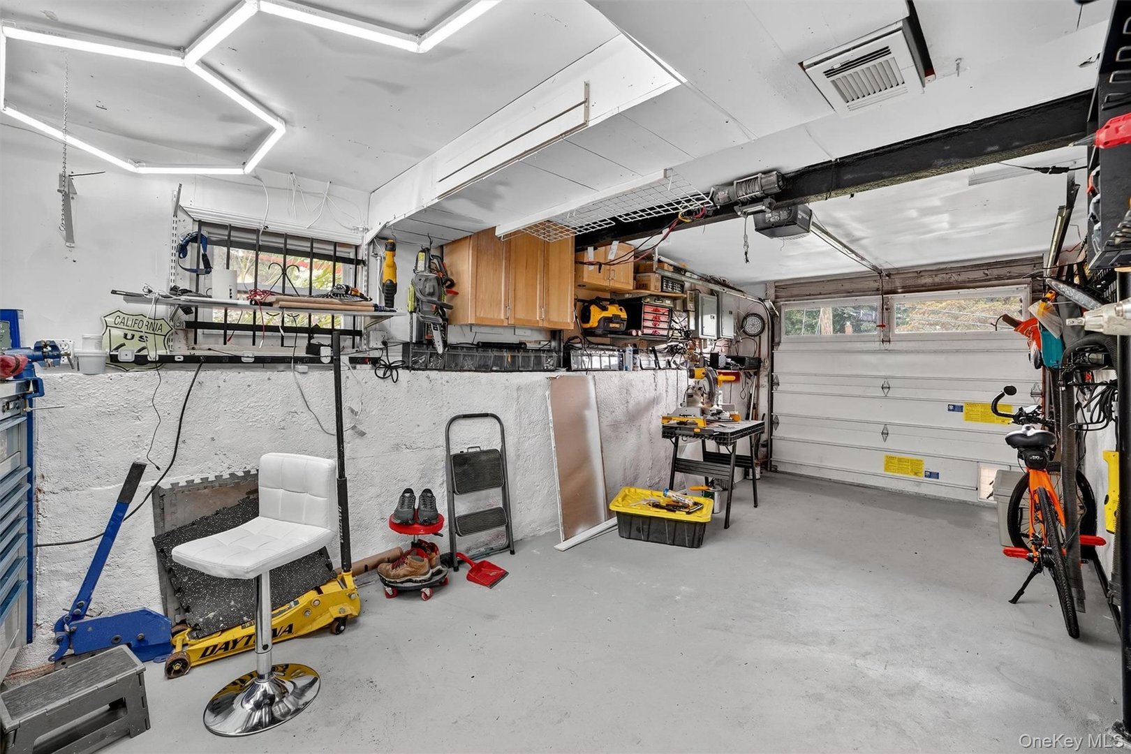 1 Overhill Road Photo 27