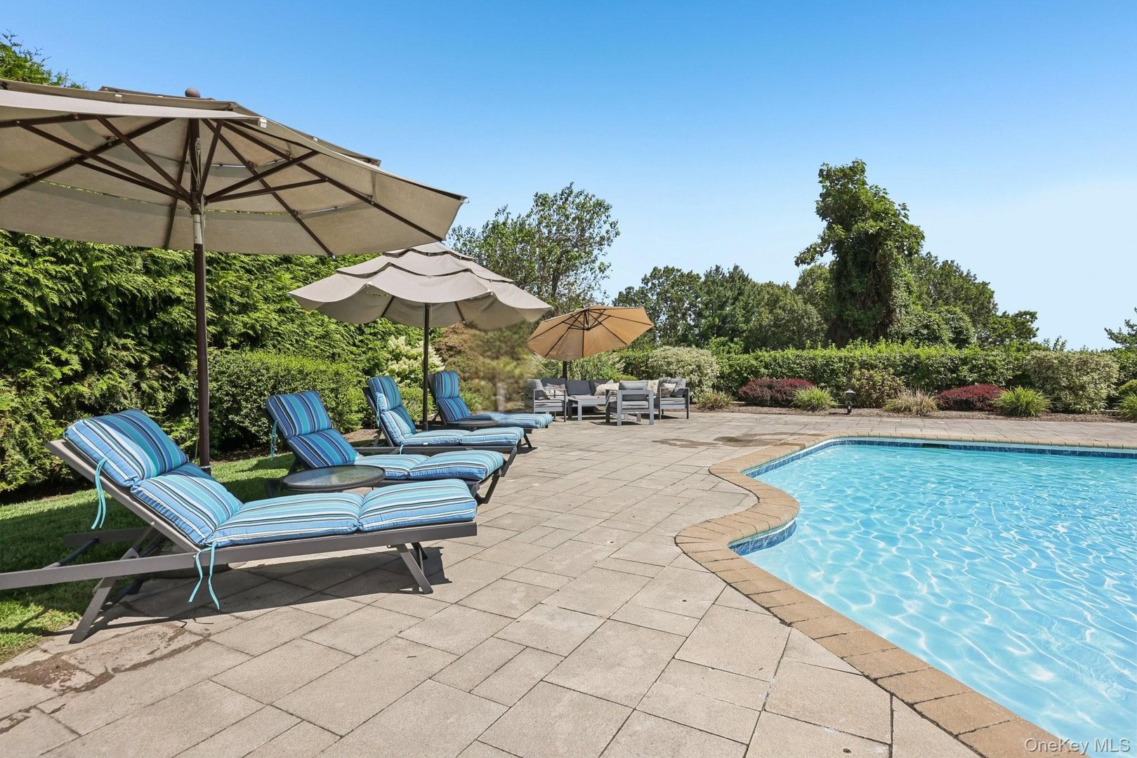 17 Magnolia Drive Photo 8