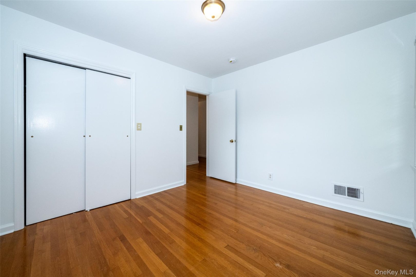 25 Crosshill Road Photo 16