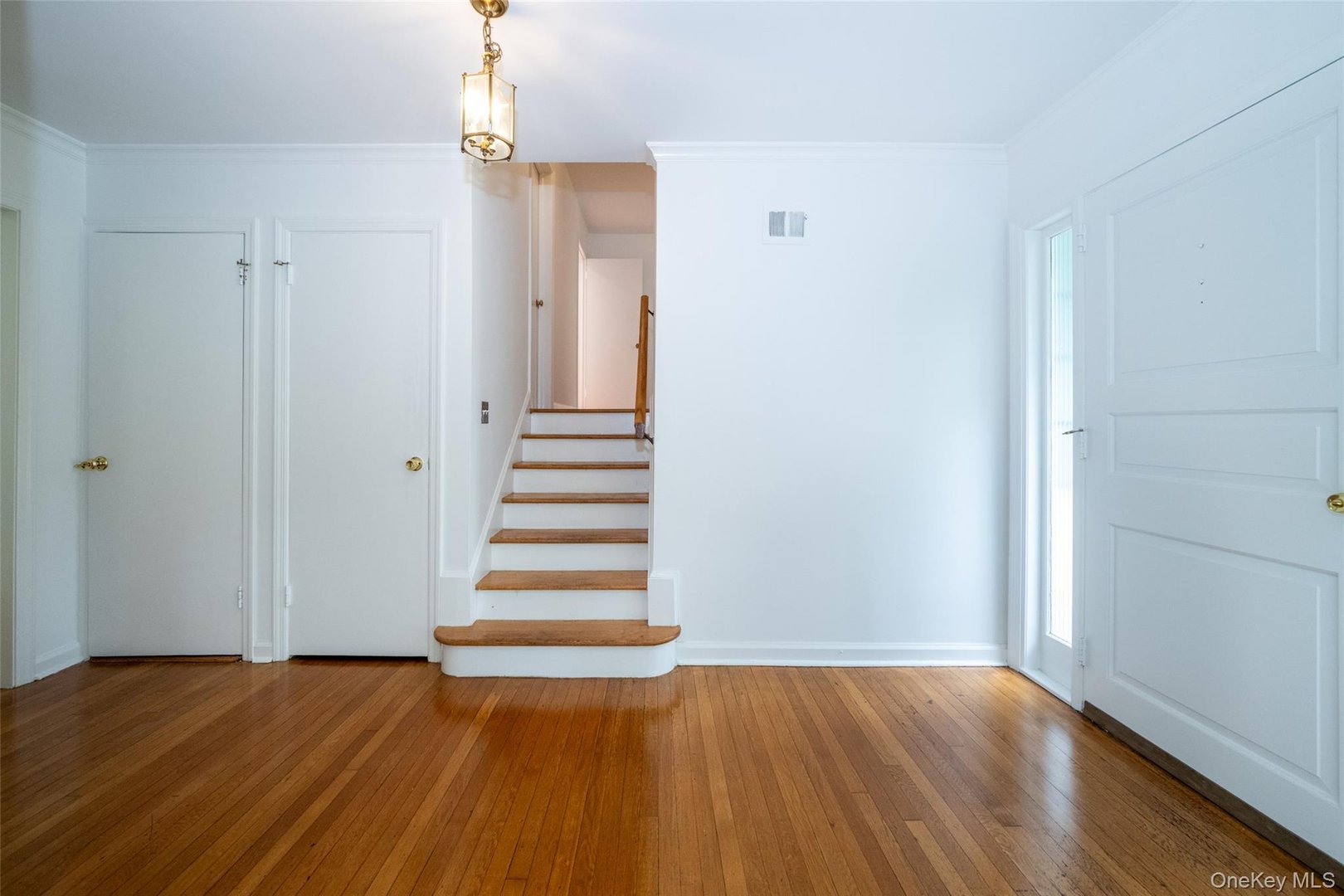 25 Crosshill Road Photo 2