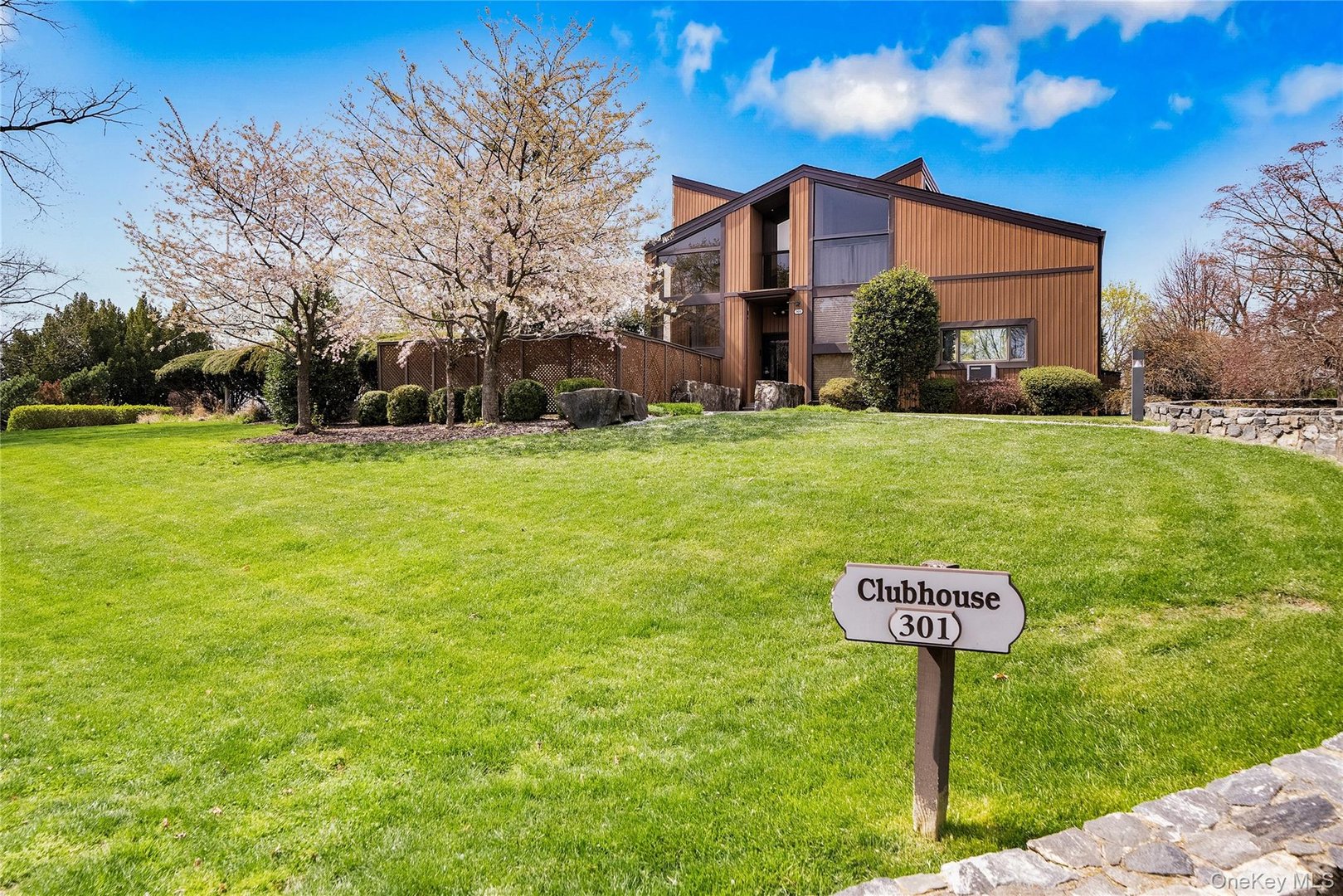 349 Martling Avenue Photo 19