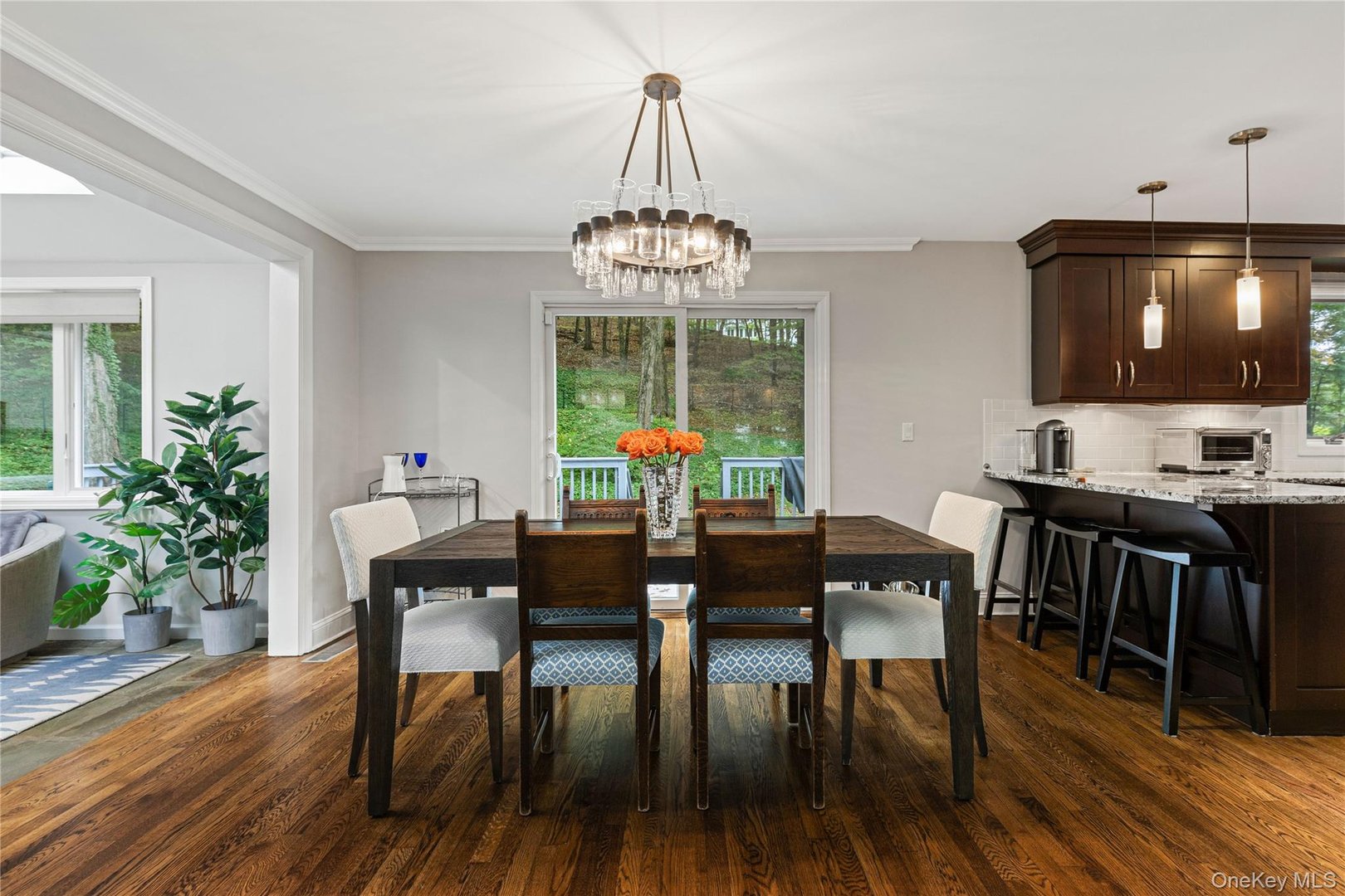 86 Seven Bridges Road Photo 8