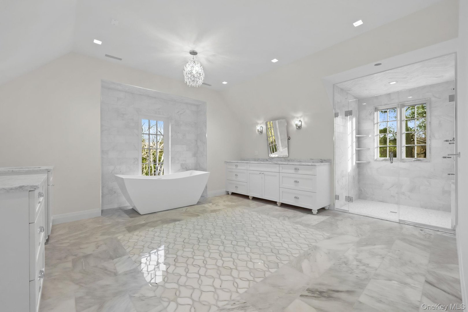 2 Barry Court Photo 30