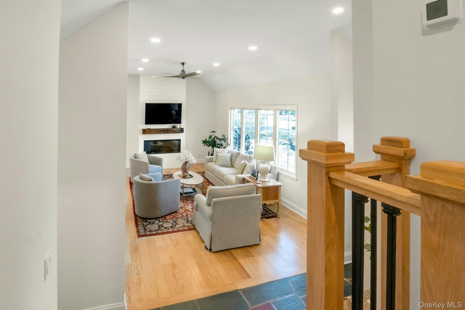 88 Marion Drive Photo 24