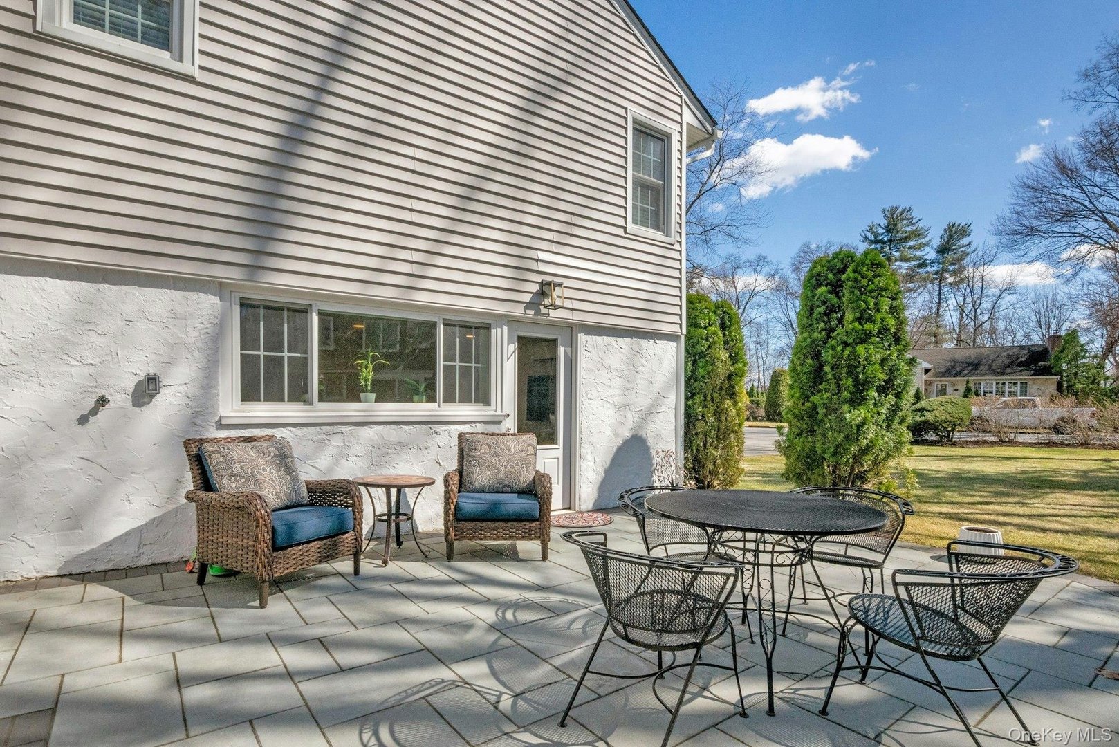 88 Marion Drive Photo 40