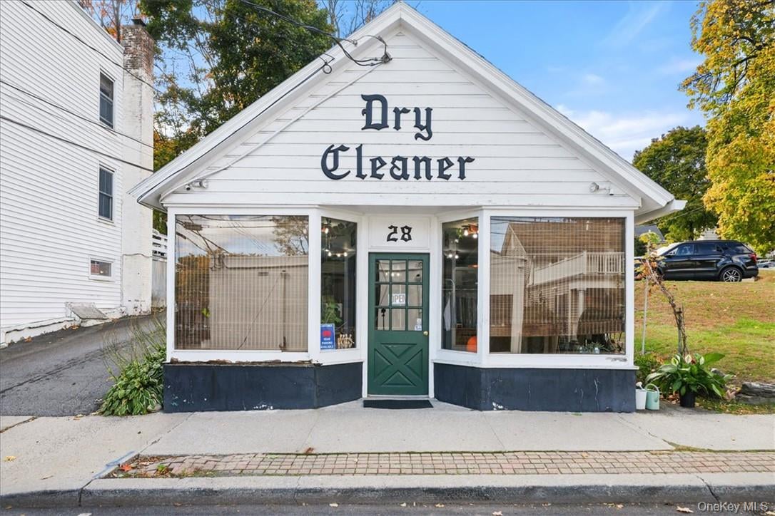 74 S Moger Avenue Photo 34