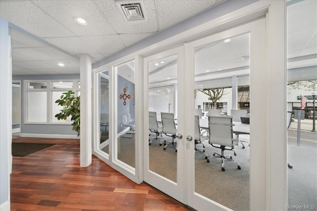 74 S Moger Avenue Photo 11