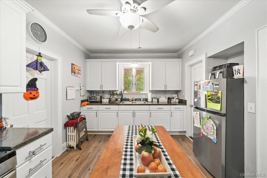 74 S Moger Avenue Photo 26