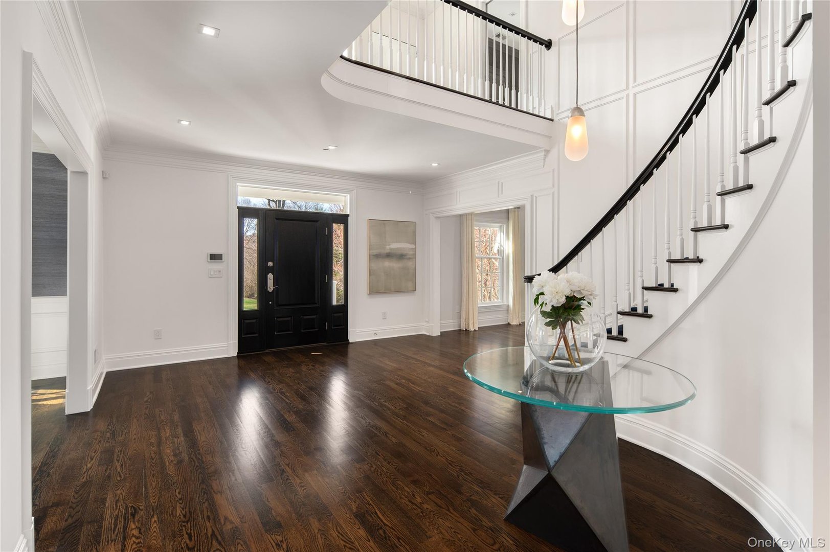 86 Sheather Road Photo 5