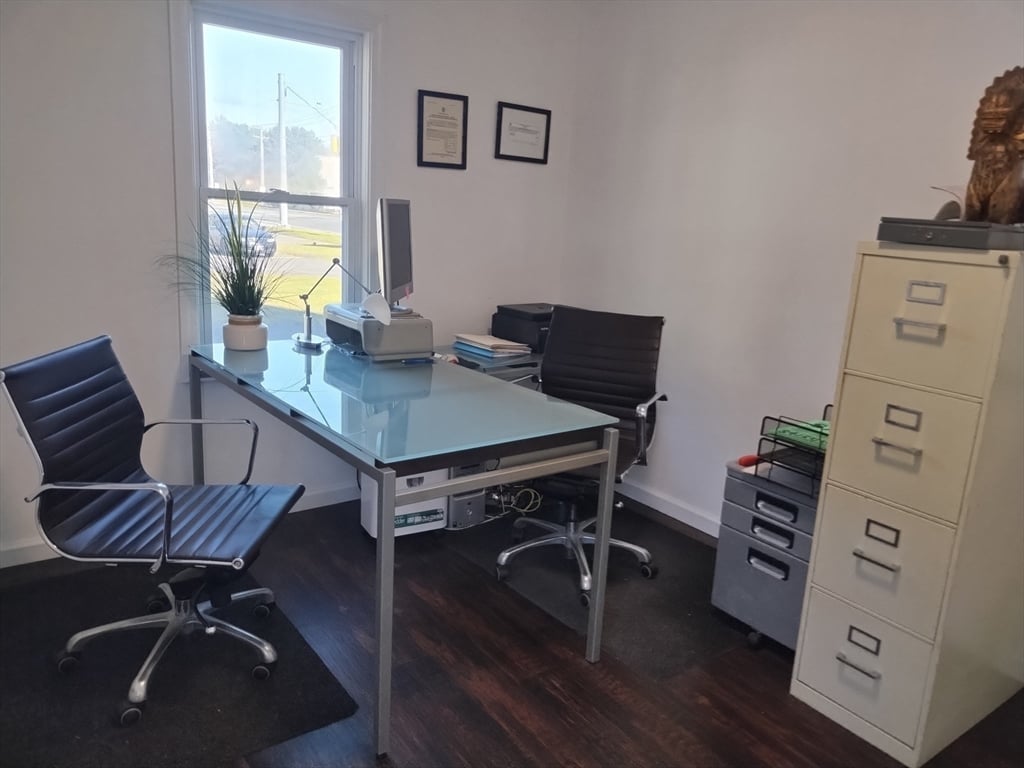 26 Russell St  #A-B Photo 30