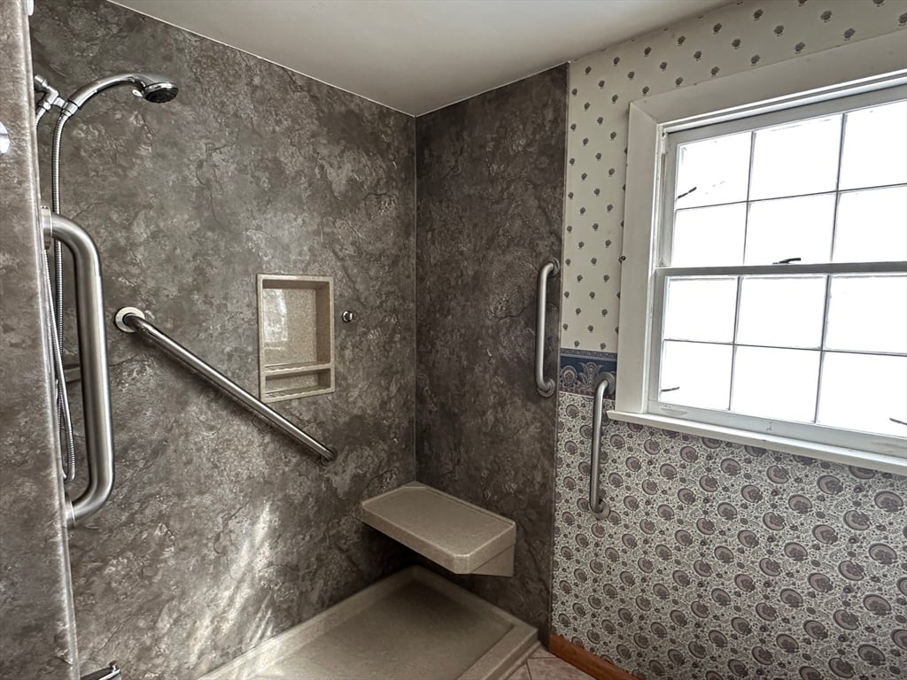 316 Main Road Photo 9