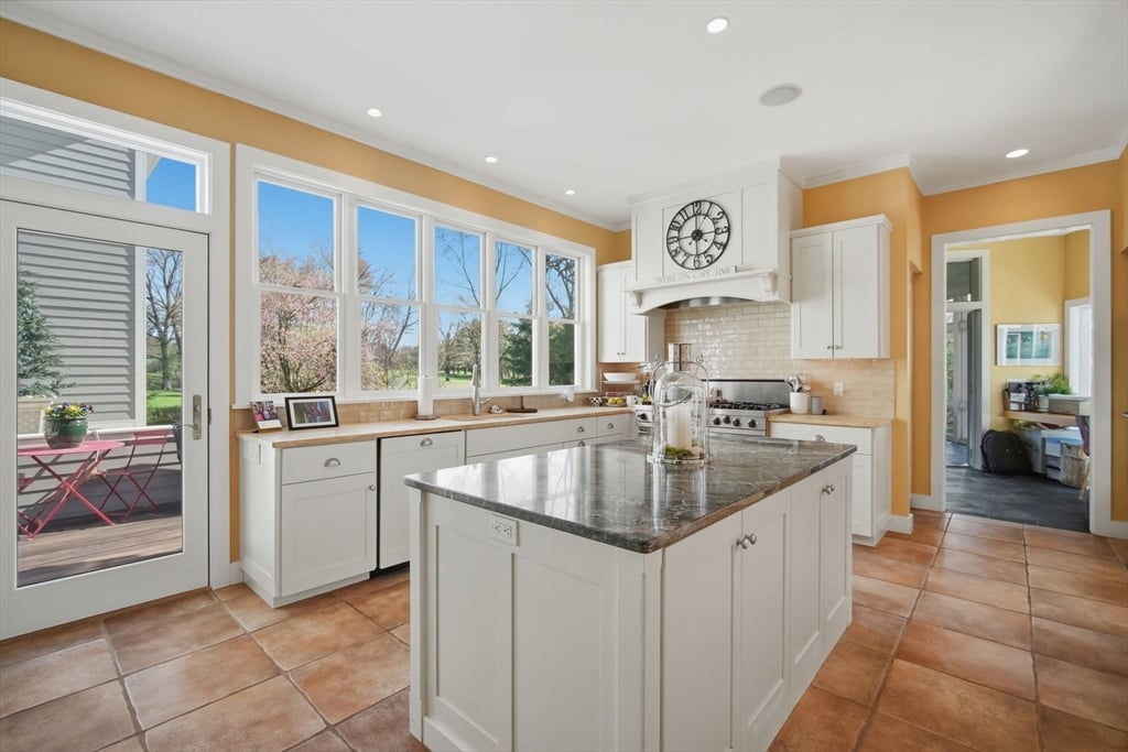 24 Prynne Ridge Rd Photo 8