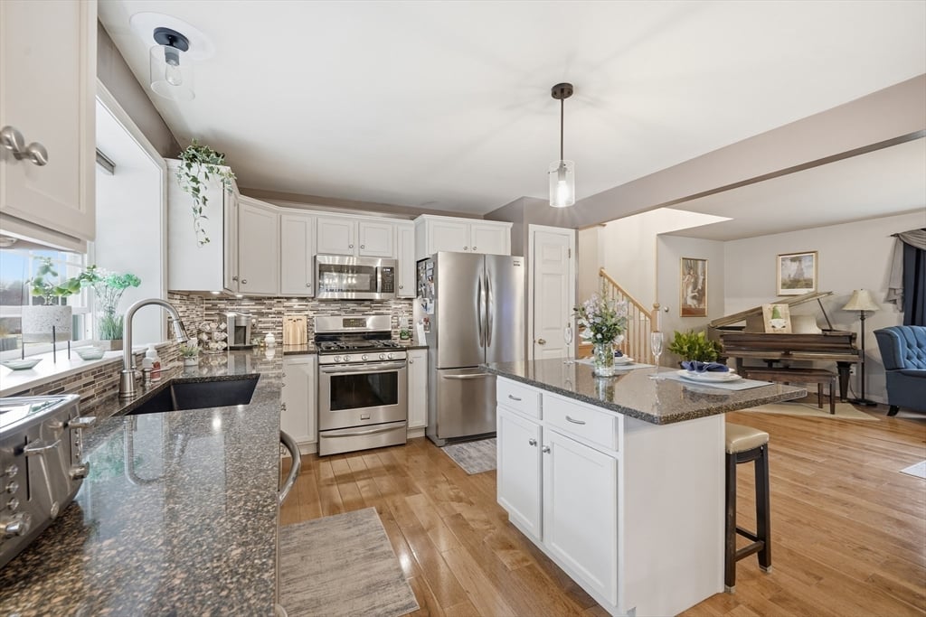 7 Hillside Meadows Dr Photo 18