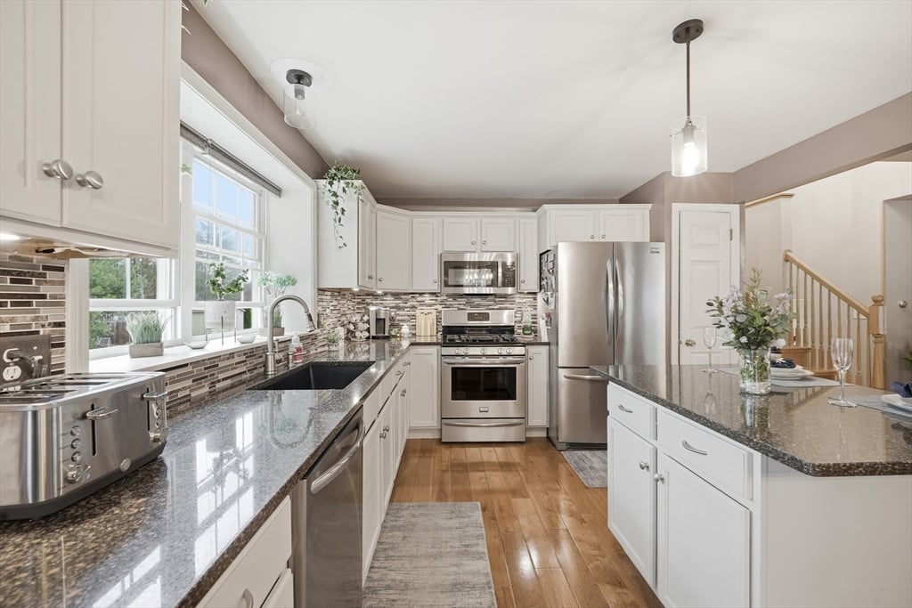 7 Hillside Meadows Dr Photo 19