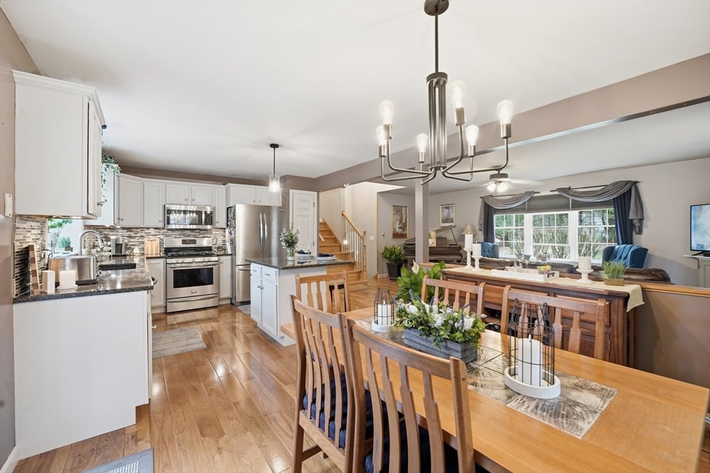 7 Hillside Meadows Dr Photo 17