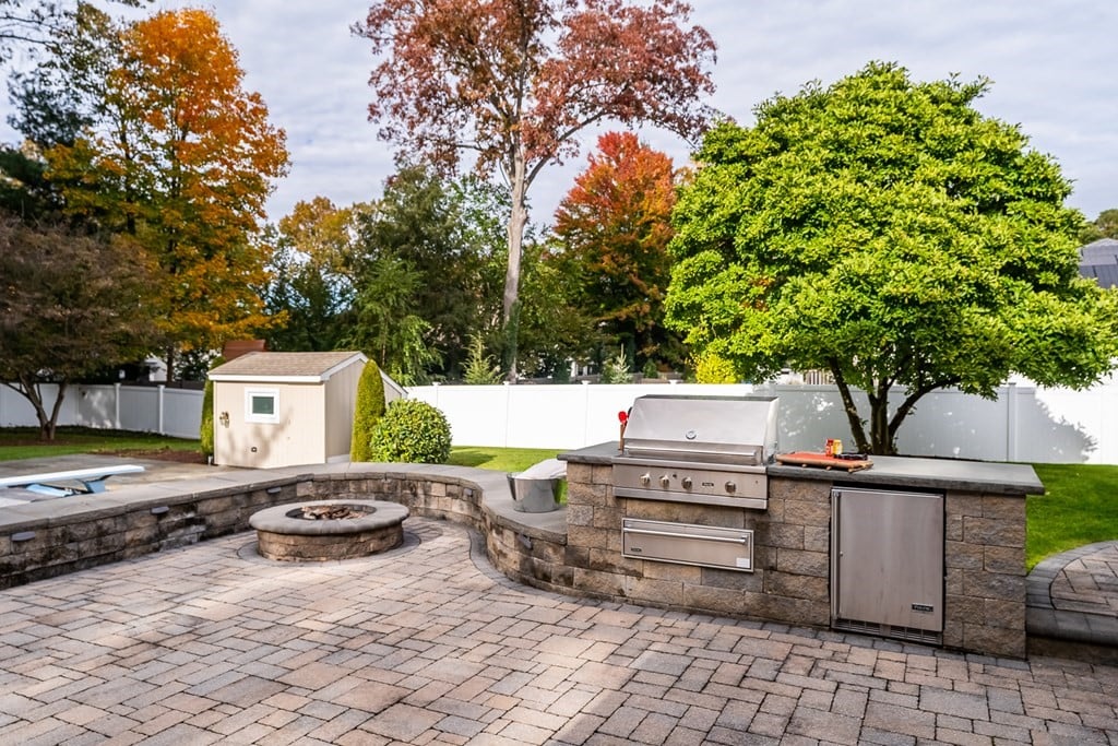 186 Tanglewood Drive Photo 7