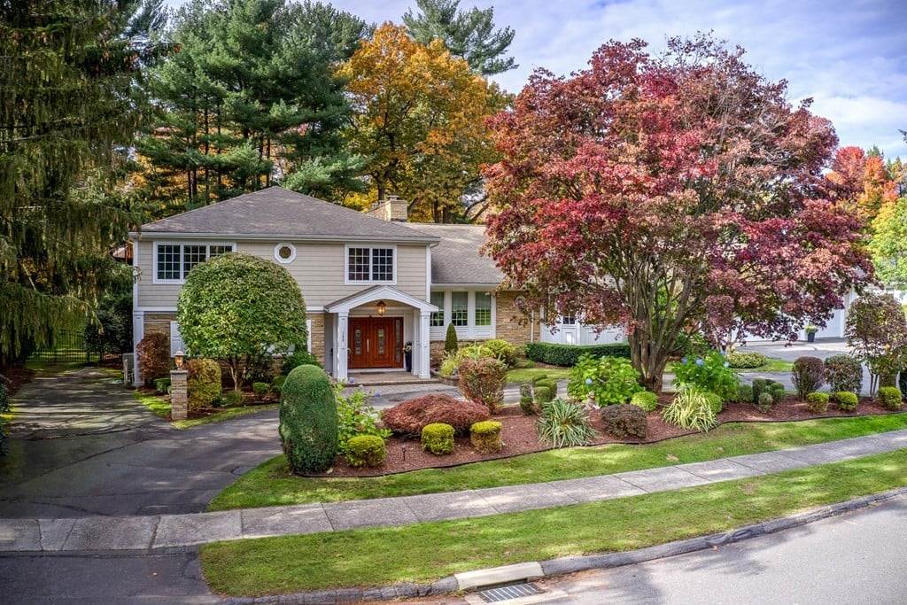 186 Tanglewood Drive Photo 1