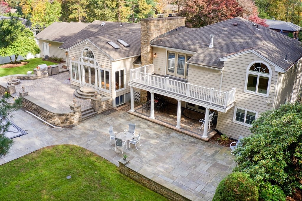 186 Tanglewood Drive Photo 4