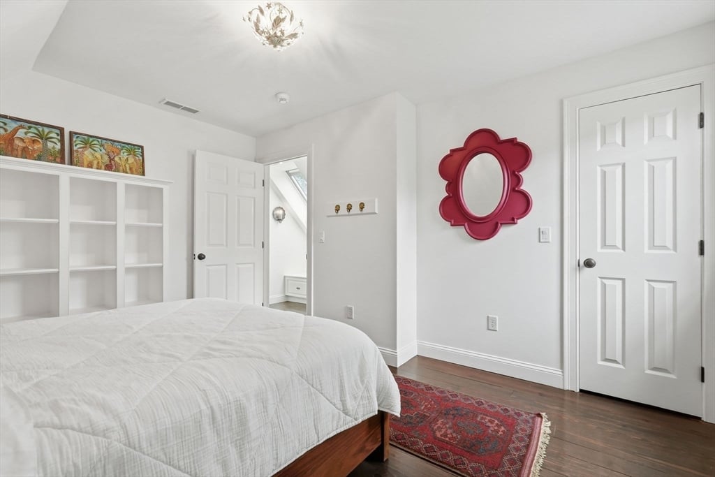 281 Leverett Rd Photo 29