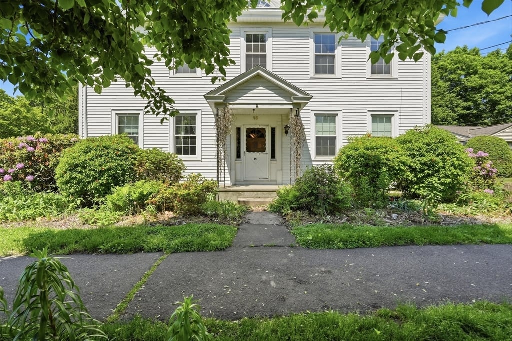 15 Main St Photo 2