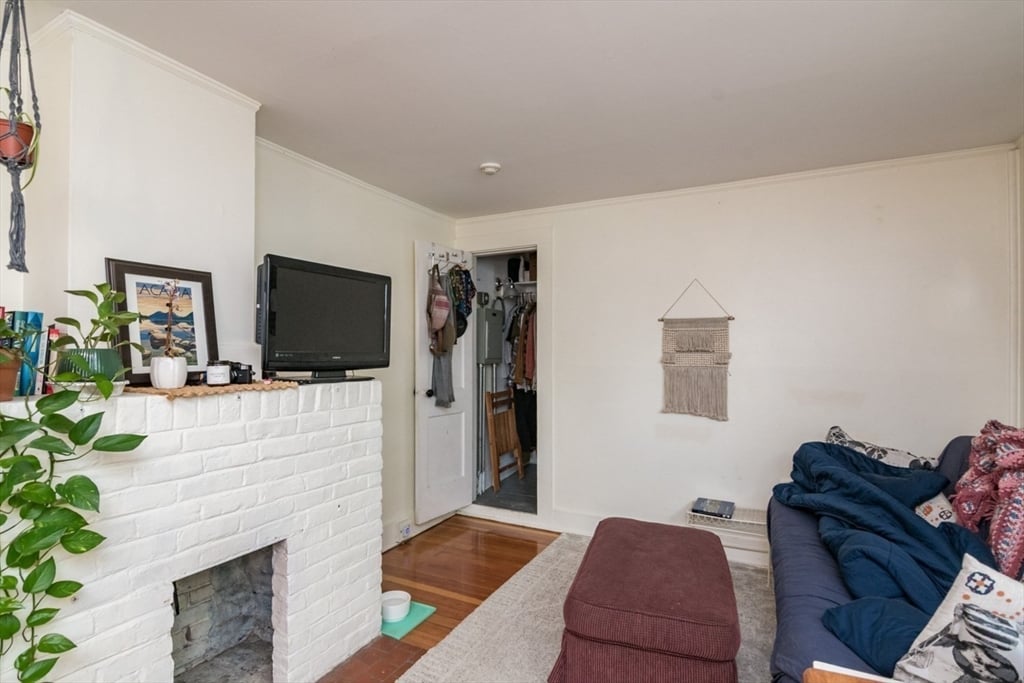 81 Bridge St. Photo 39