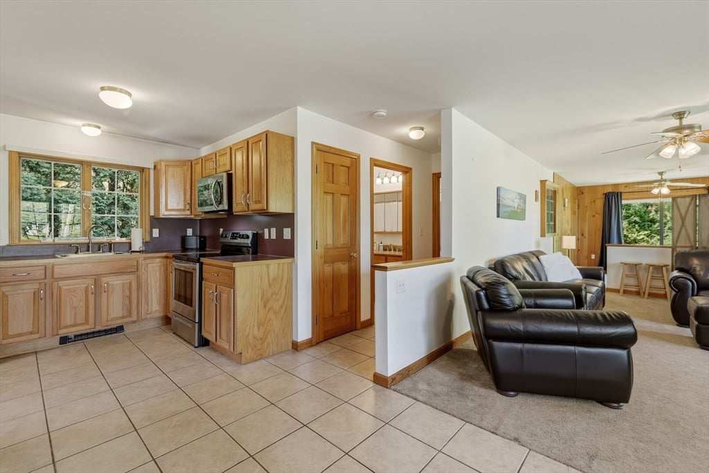 1 Kozera Ave Photo 24