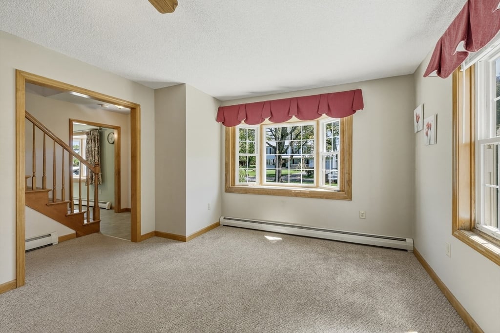 1 Kozera Ave Photo 11