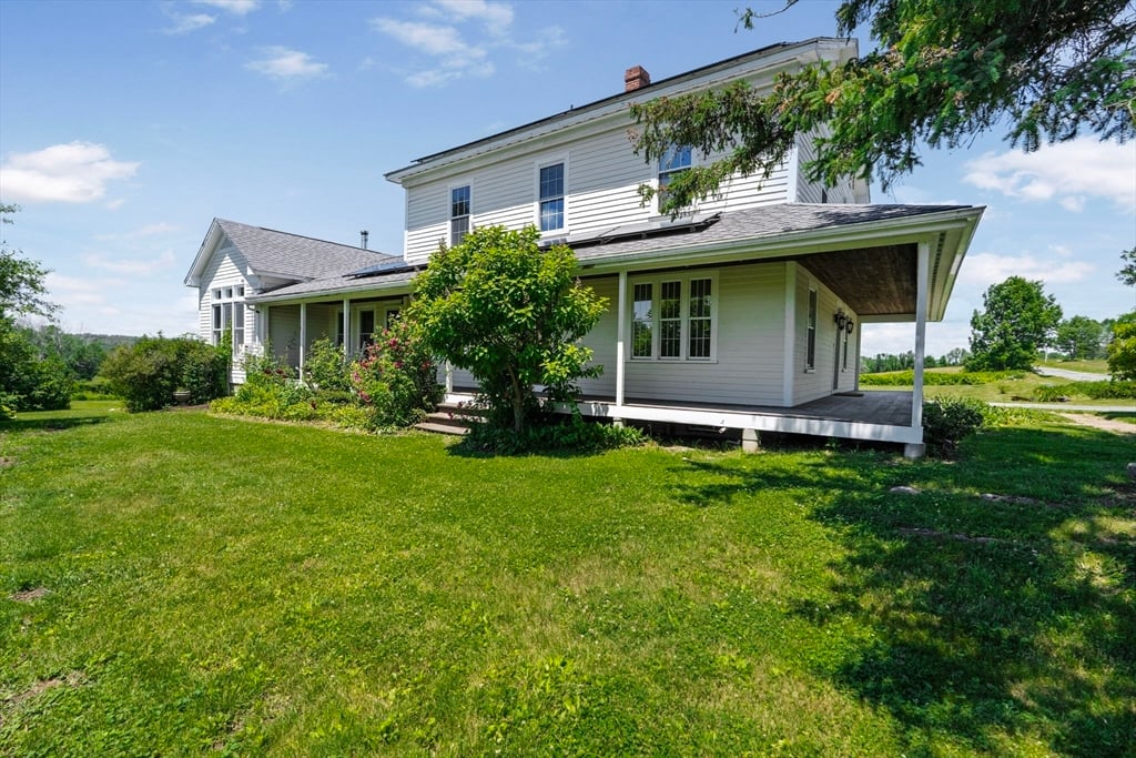 309 Ireland St Photo 1