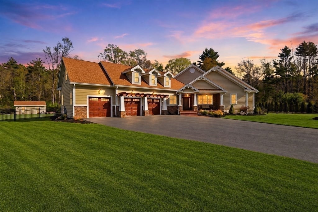 8 Fitch Farm Way Photo 2