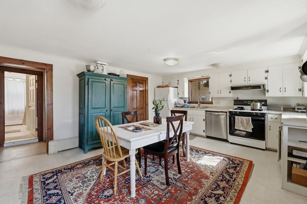 128 West St Photo 20