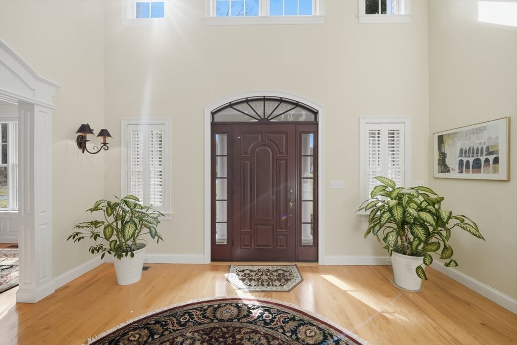 16 Falcon Heights Photo 7