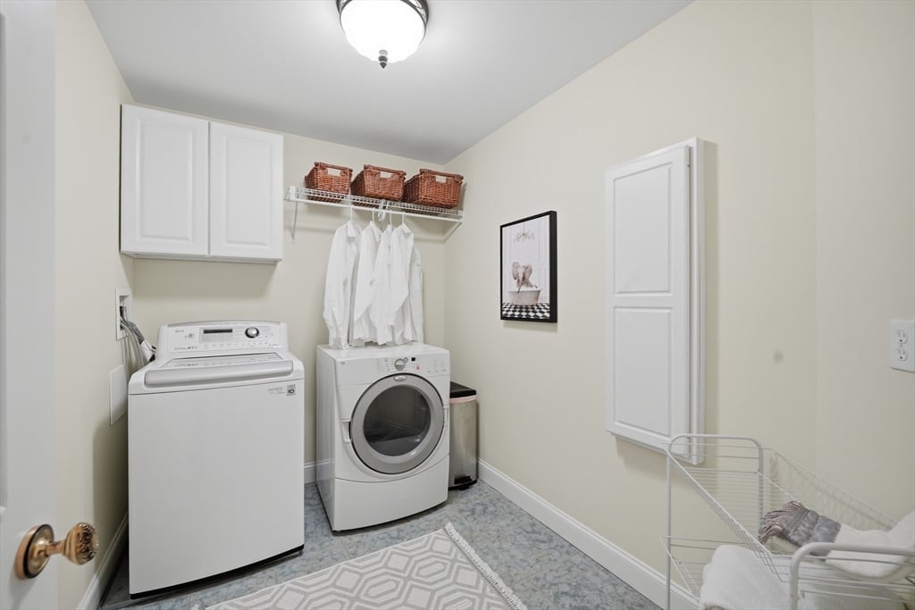 16 Falcon Heights Photo 30