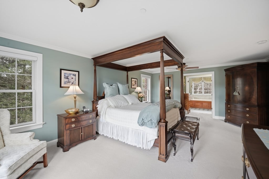 16 Falcon Heights Photo 21