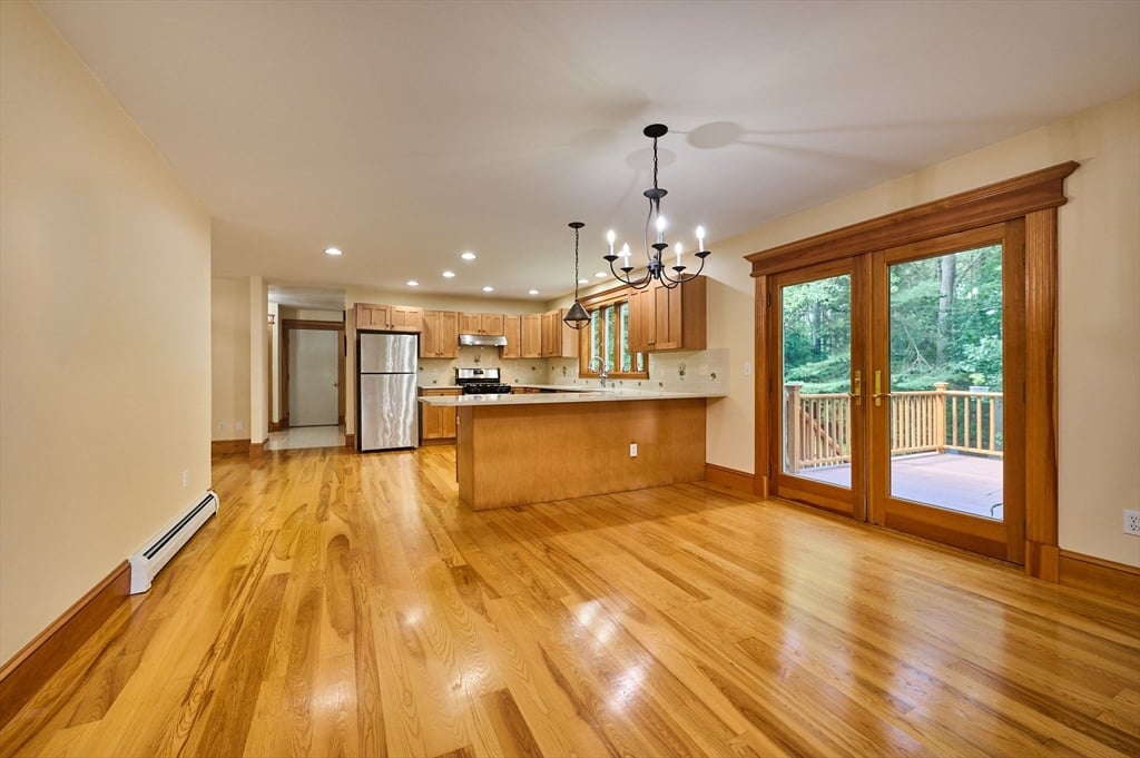 2 Eastwood Dr Photo 17