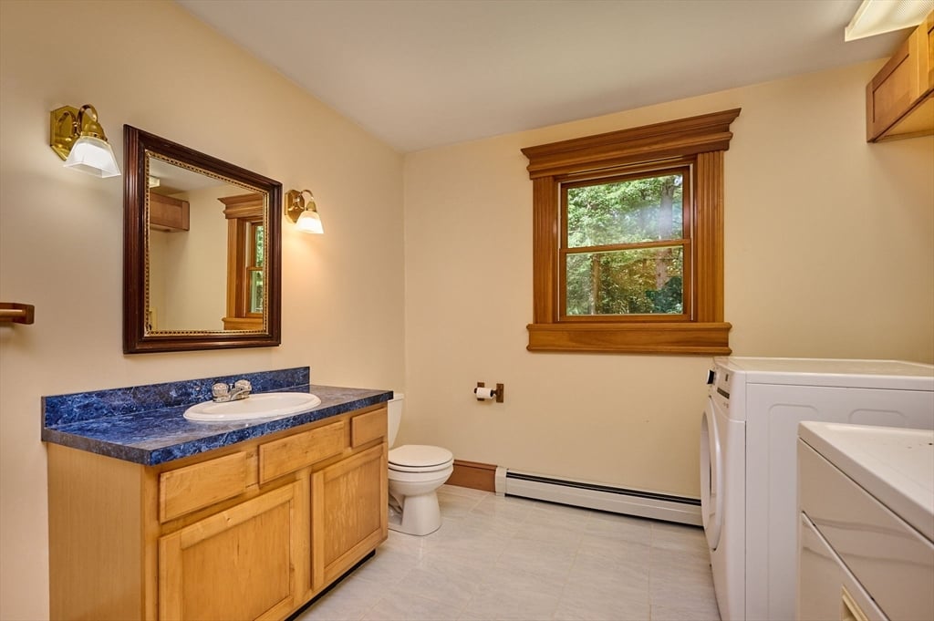 2 Eastwood Dr Photo 22