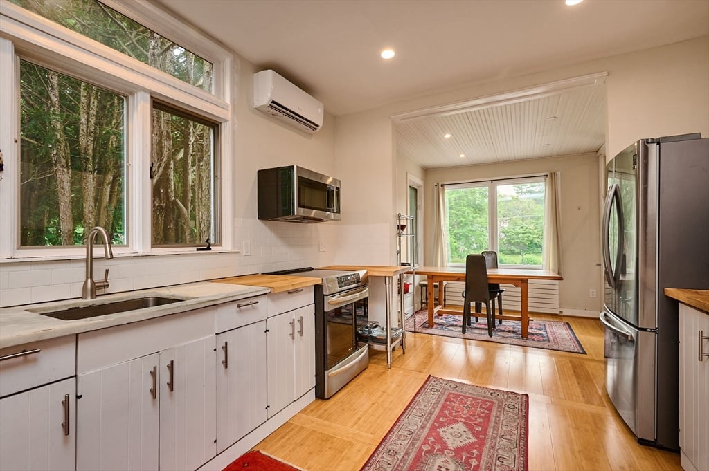 65 Highland Ave. Photo 17