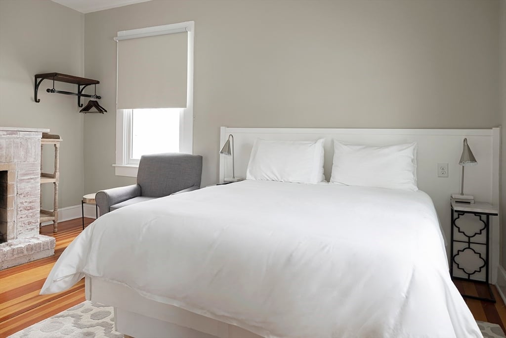 615 Laurel St. Photo 12