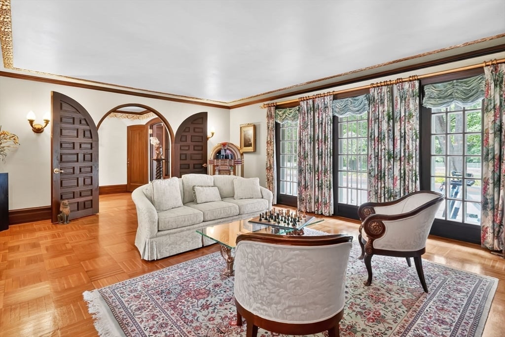 135 Forest Glen Rd Photo 10