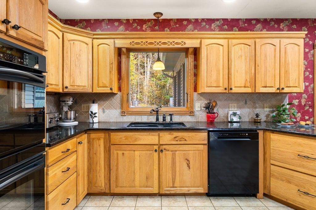 254 Bryant St Photo 11