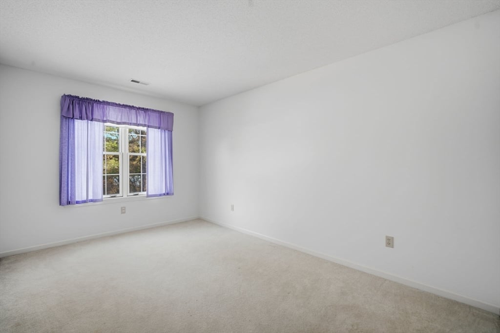 53 Ashford Rd Photo 34