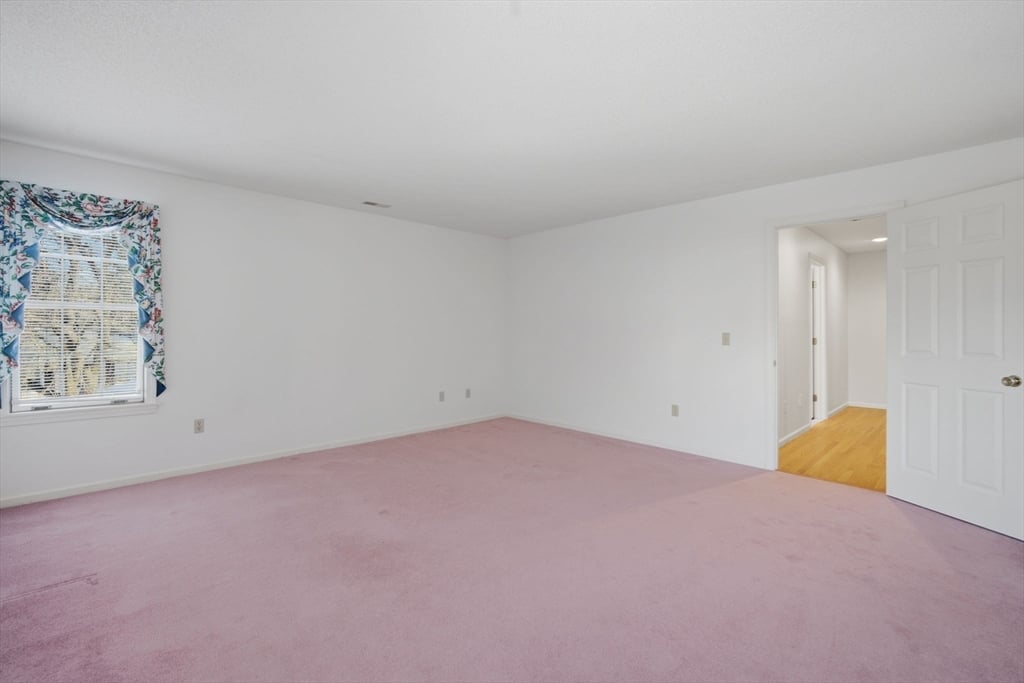 53 Ashford Rd Photo 28