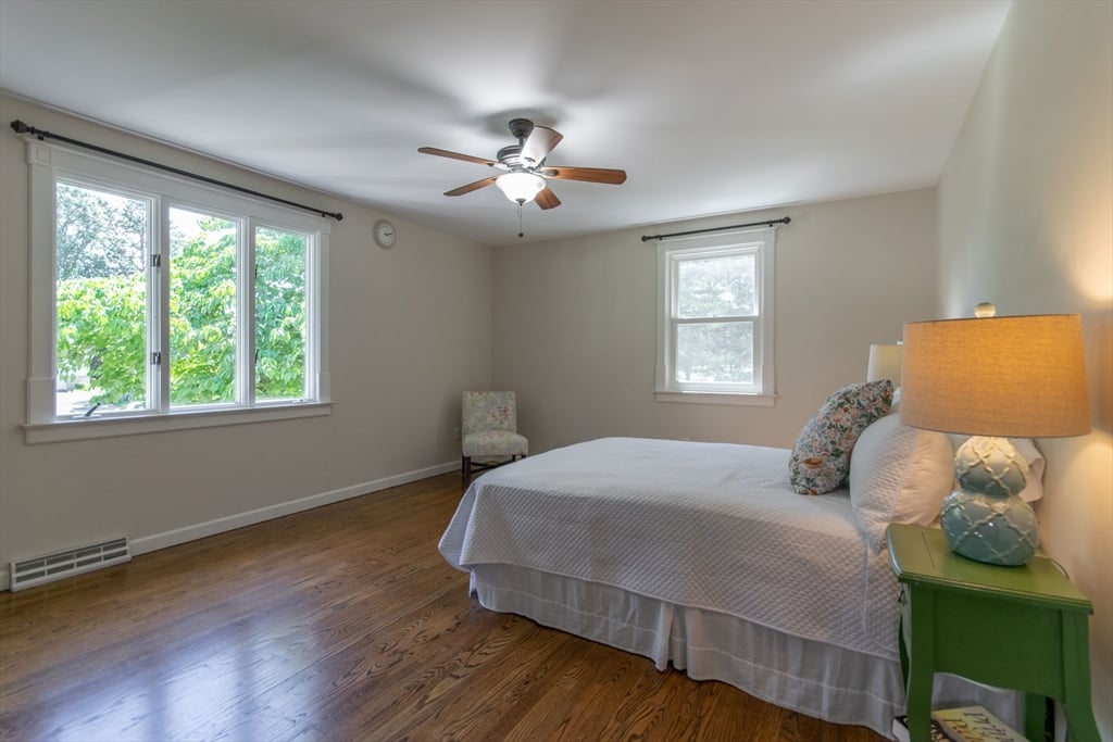 591 Pinewood Dr Photo 24