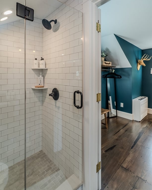 14 Sugarloaf St Photo 24