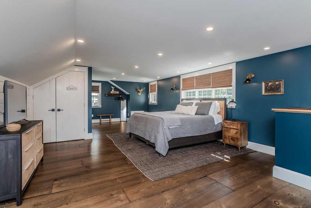 14 Sugarloaf St Photo 18