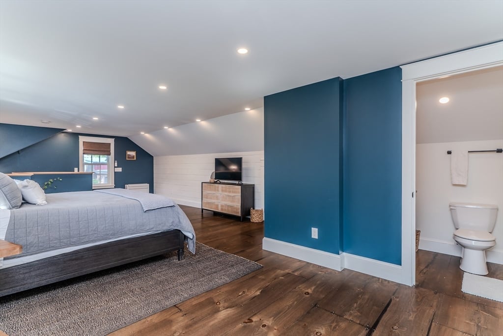 14 Sugarloaf St Photo 22