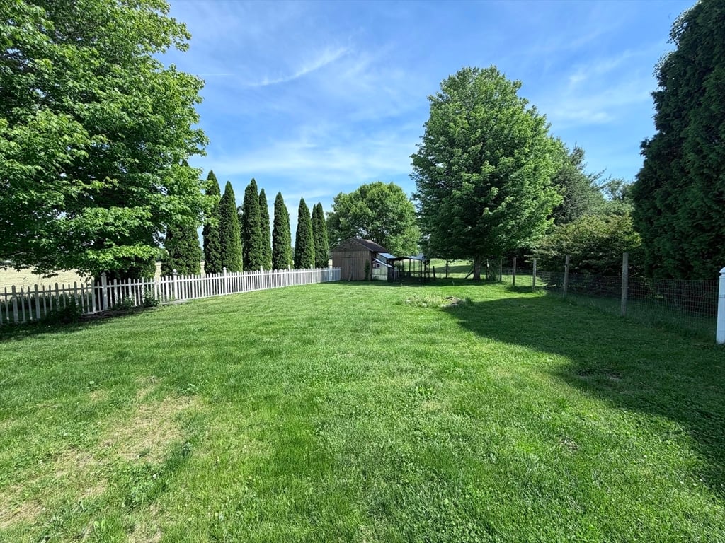36 Swamp Road Photo 6